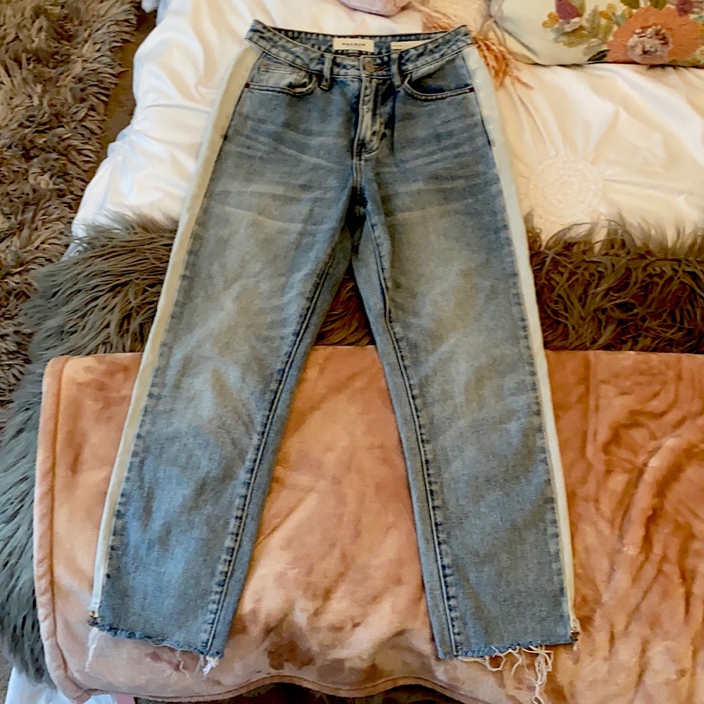 Pacsun mom jeans